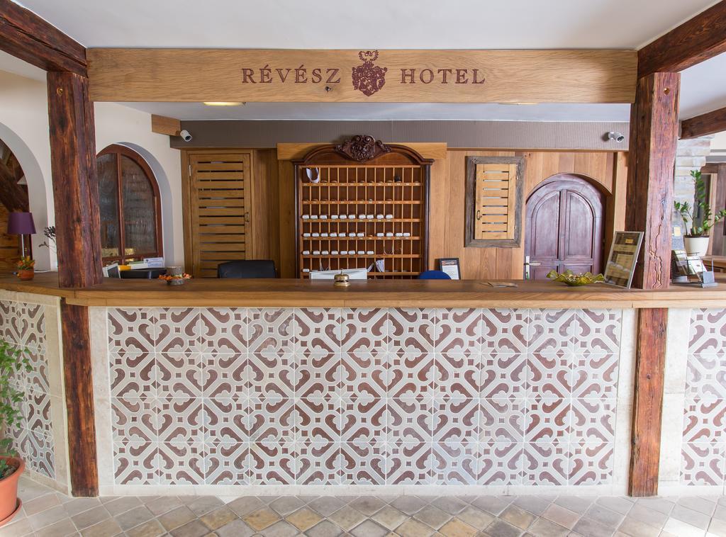 Revesz Hotel, Restaurant And Rosa Spa Győr Eksteriør bilde